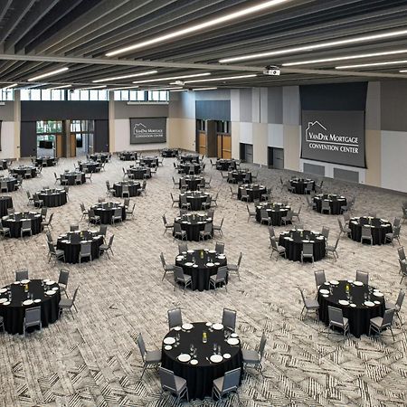Delta Hotels By Marriott Muskegon Convention Center Kültér fotó