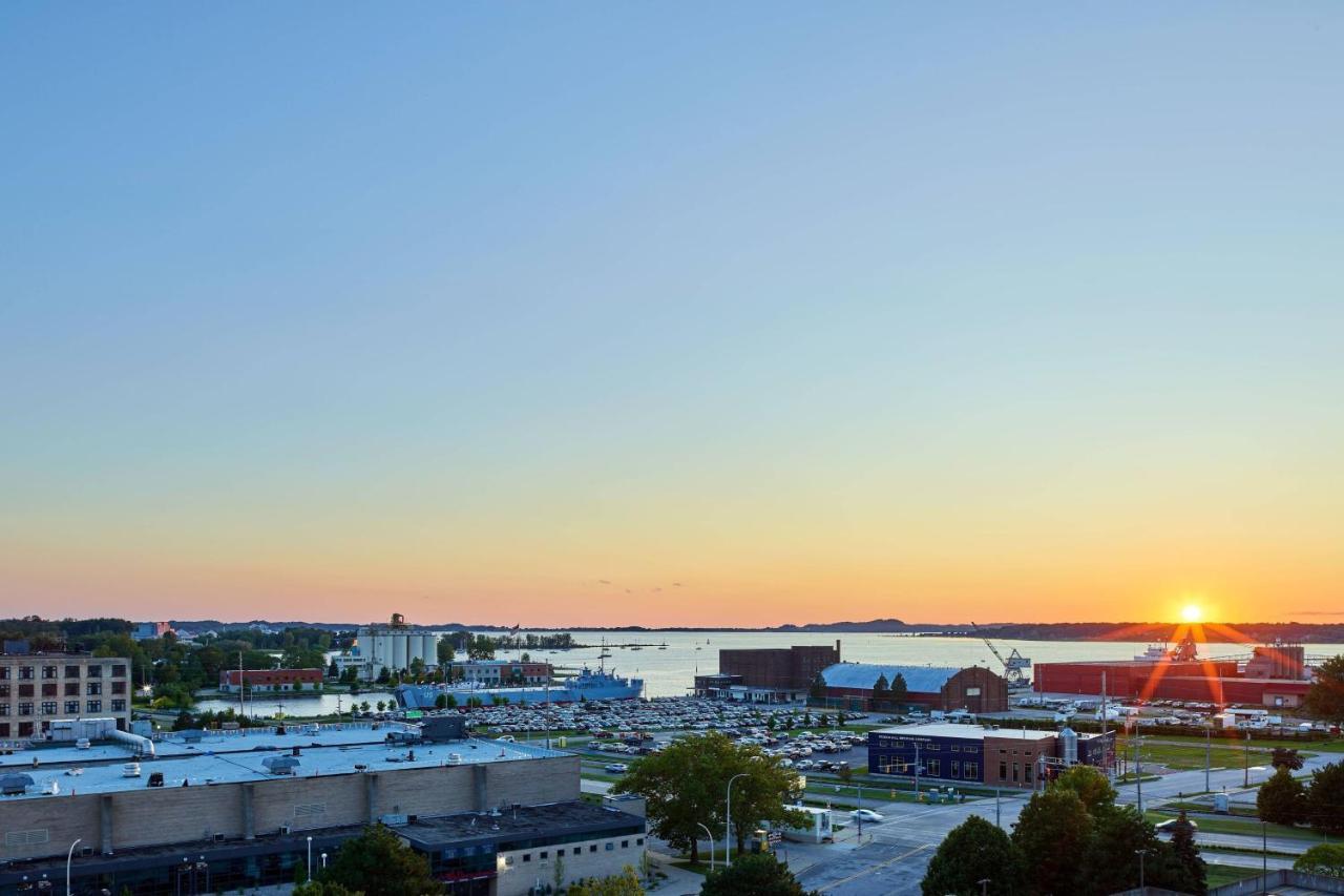 Delta Hotels By Marriott Muskegon Convention Center Kültér fotó